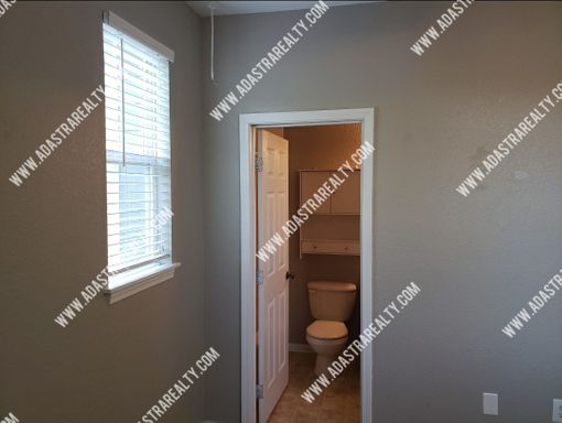 705 Arkansas St, , Unit B,, Lawrence, KS 66044-2350