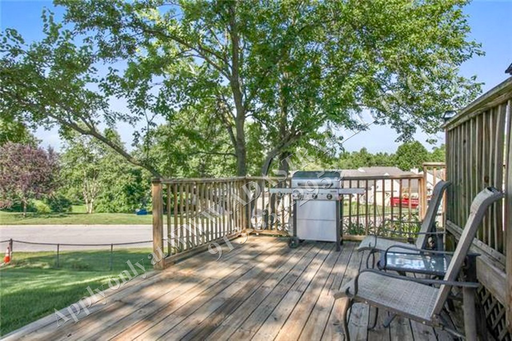 3426 NE 69th St,, Kansas City, MO 64119