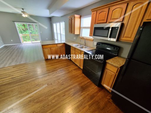 3312 N 103rd Pl,, Kansas City, KS 66109-8612