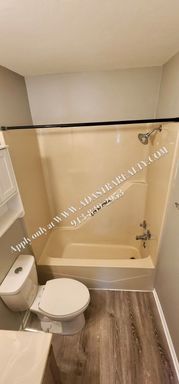 125 Kindred Ave,, Bonner Springs, KS 66012