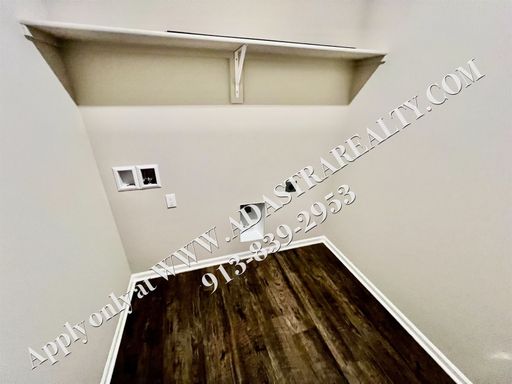 648 W Lanesfield St,, Gardner, KS 66030