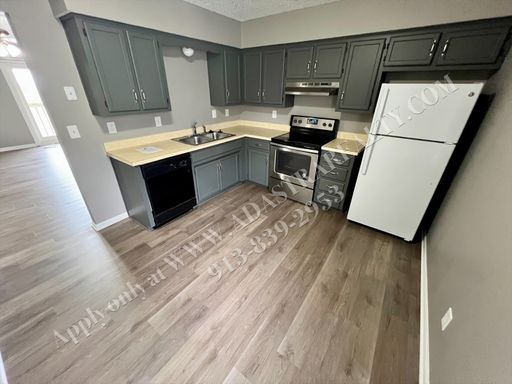 223 NW Barr Rd,, Unit A,, Grain Valley, MO 64029