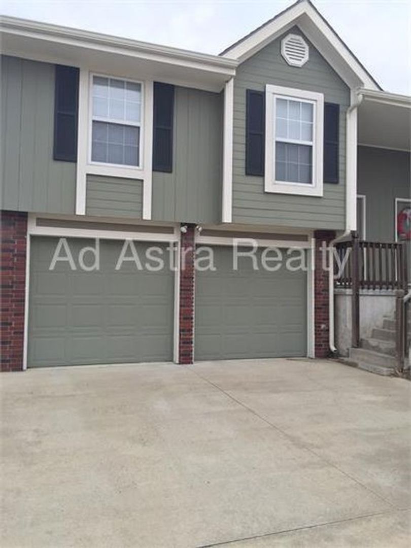Platte City House: 2525 Bent Oak Ct,