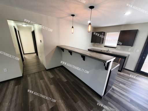 1518 W 26th St,, Lawrence, KS 66046