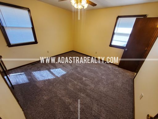 5327 E 100th St,, Kansas City, MO 64137