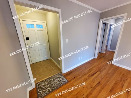 4825 W 75th St,, Prairie Village, KS 66208