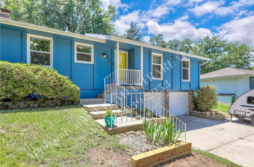 1921 SW 4th St, , Lees Summit, MO 64081