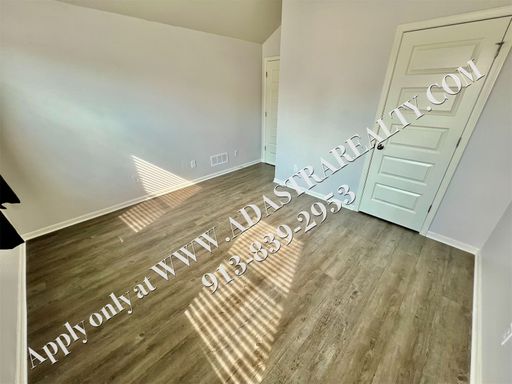 21749 Franklin St,, Spring Hill, KS 66083