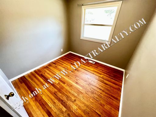 4808 Appleton Ave,, Kansas City, MO 64133-2327