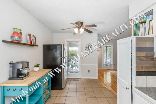 2715 Holmes St,, Kansas City, MO 64109
