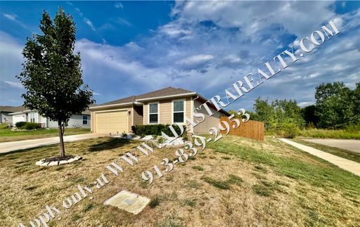 21749 Franklin St,, Spring Hill, KS 66083