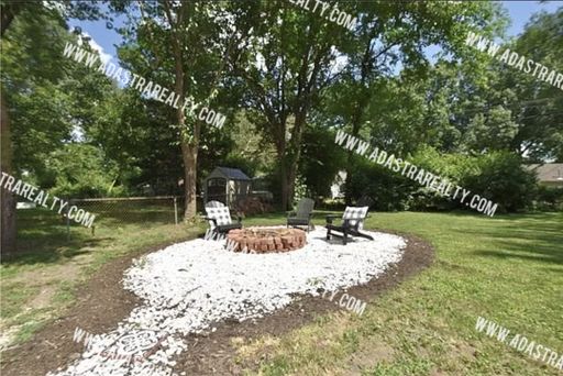 2227 W 78th St,, Prairie Village, KS 66208