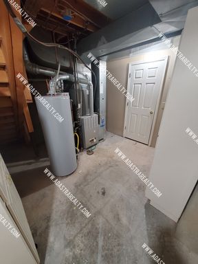 15810 Beverly St,, Overland Park, KS 66223-3475