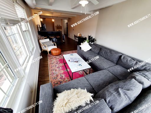 3001 Gillham Rd Apt 206,, Kansas City, MO 64108