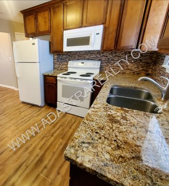 3144 N 61st St,, Kansas City, KS 66104