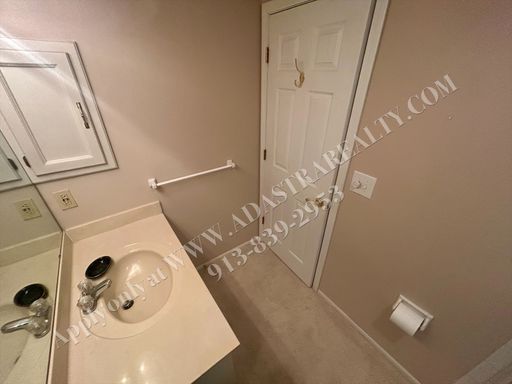 12708 W 110th Ter, , Overland Park, KS 66210