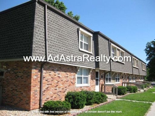 1716 E Cedar St,, Unit 6,, Olathe, KS 66062-1655