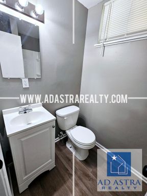 6004 E 98th St,, Kansas City, MO 64134