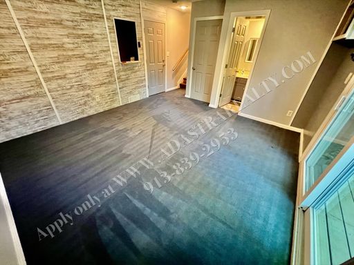 12744 W 108th St, , Overland Park, KS 66210