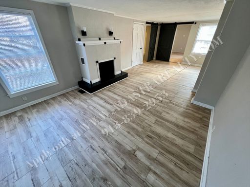 9603 E 35th St S, Independence, MO 64052