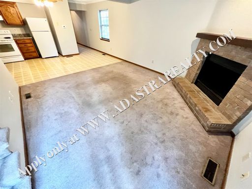 3506 NE Independence Ave,, Lee's Summit, MO 64064