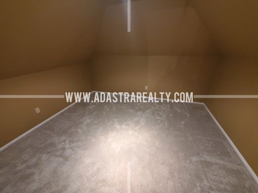 9709 Eby St,, Overland Park, KS 66212