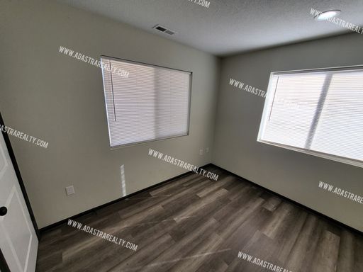 1518 W 26th St,, Lawrence, KS 66046