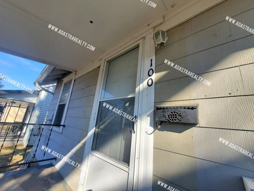 100 W 80th St,, Kansas City, MO 64114-2312