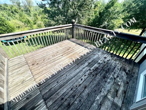 5205 Woodland Dr,, Shawnee, KS 66218-9044