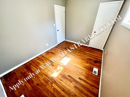 4808 Appleton Ave,, Kansas City, MO 64133-2327