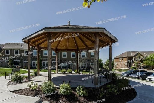 15852 Valley View Dr,, Overland Park, KS 66223