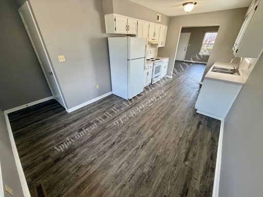 2101 SW 8th St,, Unit D,, Blue Springs, MO 64015