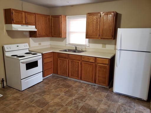 3619 NE 54th Ter, Kansas City, MO 64119-2740