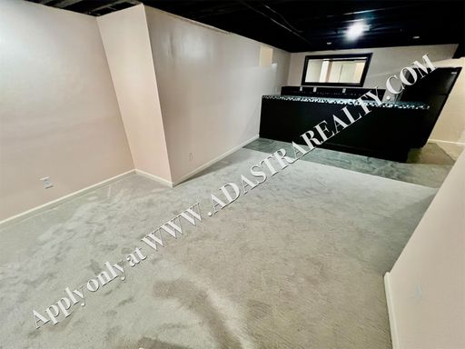  5404 Chadwick Rd, Fairway, KS 66205