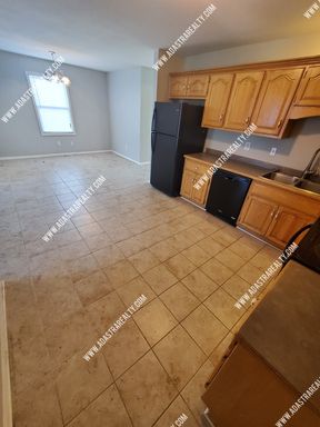 304 N 9th St,, Unit B, Louisburg, KS 66053