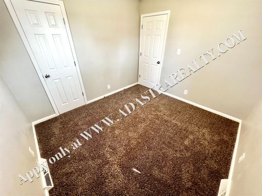 6044 Pflumm Rd,, Shawnee, KS 66216