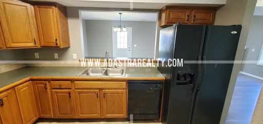 16708 Sheehan Rd,, Basehor, KS 66007