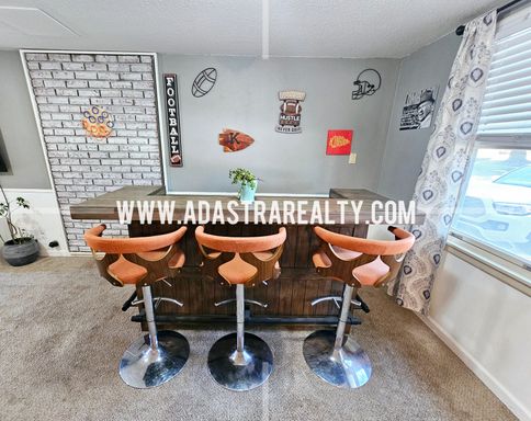 227 S Walnut St,, Olathe, KS 66061