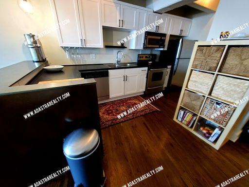 3001 Gillham Rd Apt 206,, Kansas City, MO 64108