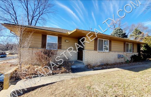 3144 N 61st St,, Kansas City, KS 66104