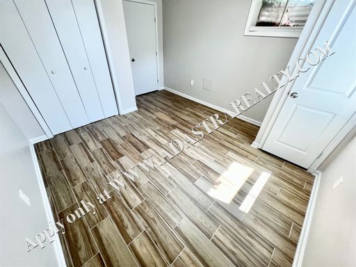 6044 Pflumm Rd,, Shawnee, KS 66216
