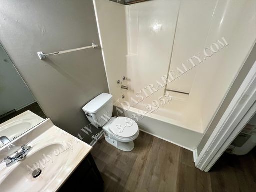 223 NW Barr Rd,, Unit A,, Grain Valley, MO 64029