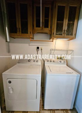 8617 Grant St,, Overland Park, KS 66212