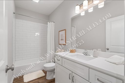 1087 N Findley St,, Olathe, KS 66061