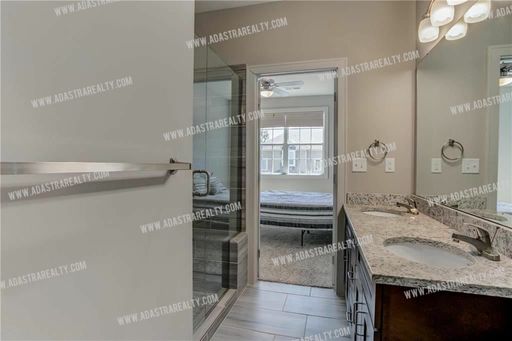 15852 Valley View Dr,, Overland Park, KS 66223