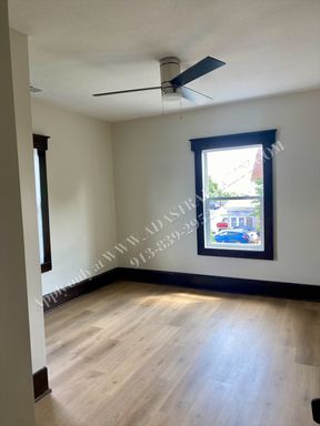 12 S Valley St, , Kansas City, KS 66102
