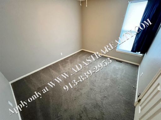 18521 S Mulberry Ct,, Gardner, KS 66030