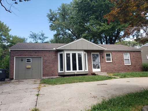 6017 Farley Ave,, Raytown, MO 64133-3763