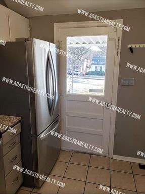 8410 W 55th Ter,, Merriam, KS 66202