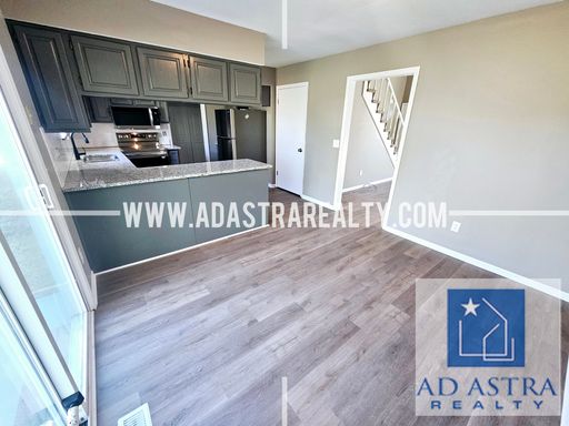 11807 Caenen St,, Overland Park, KS 66210